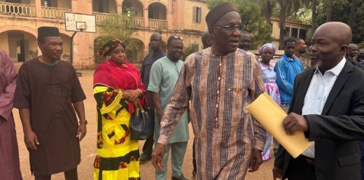 Lycée Askia Mohamed : Le ministre de l'éducation nationale en visite pour la résolution des difficultés 